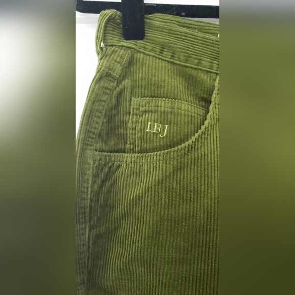 Jeans - Picture 3 of 3